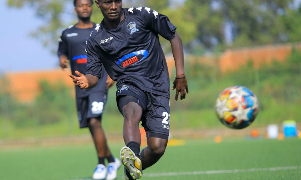 5 Essential Steps for Aspiring Footballers to Go Pro